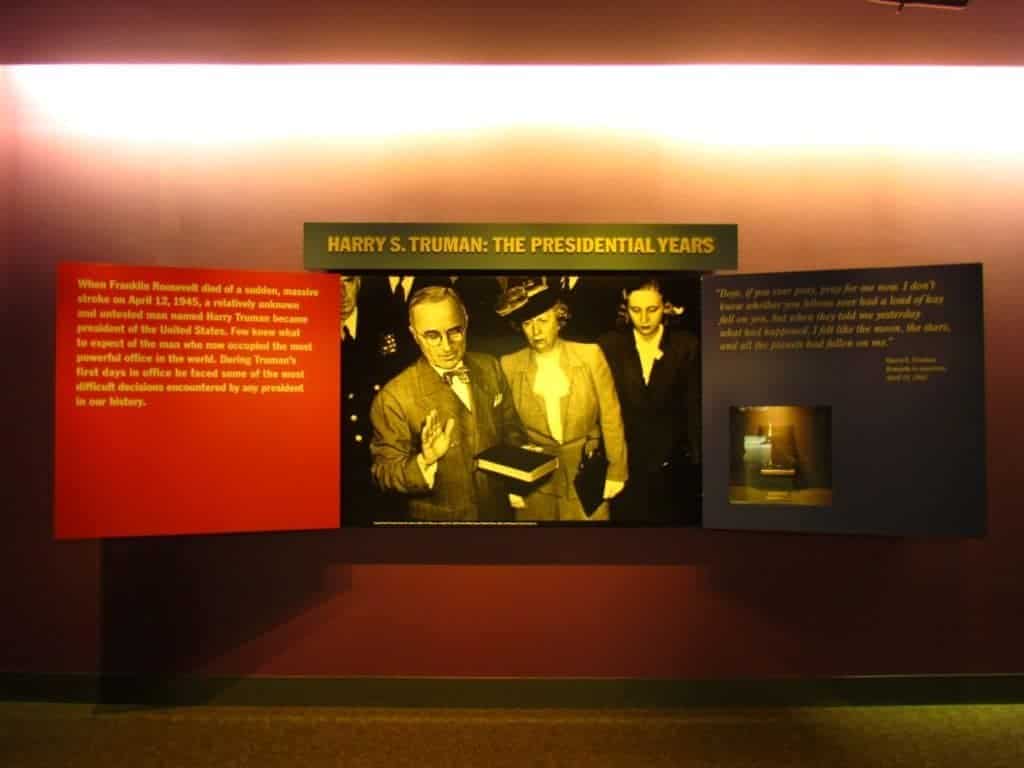 Truman Library-Harry S. Truman-Independence Missouri-museum-president-library