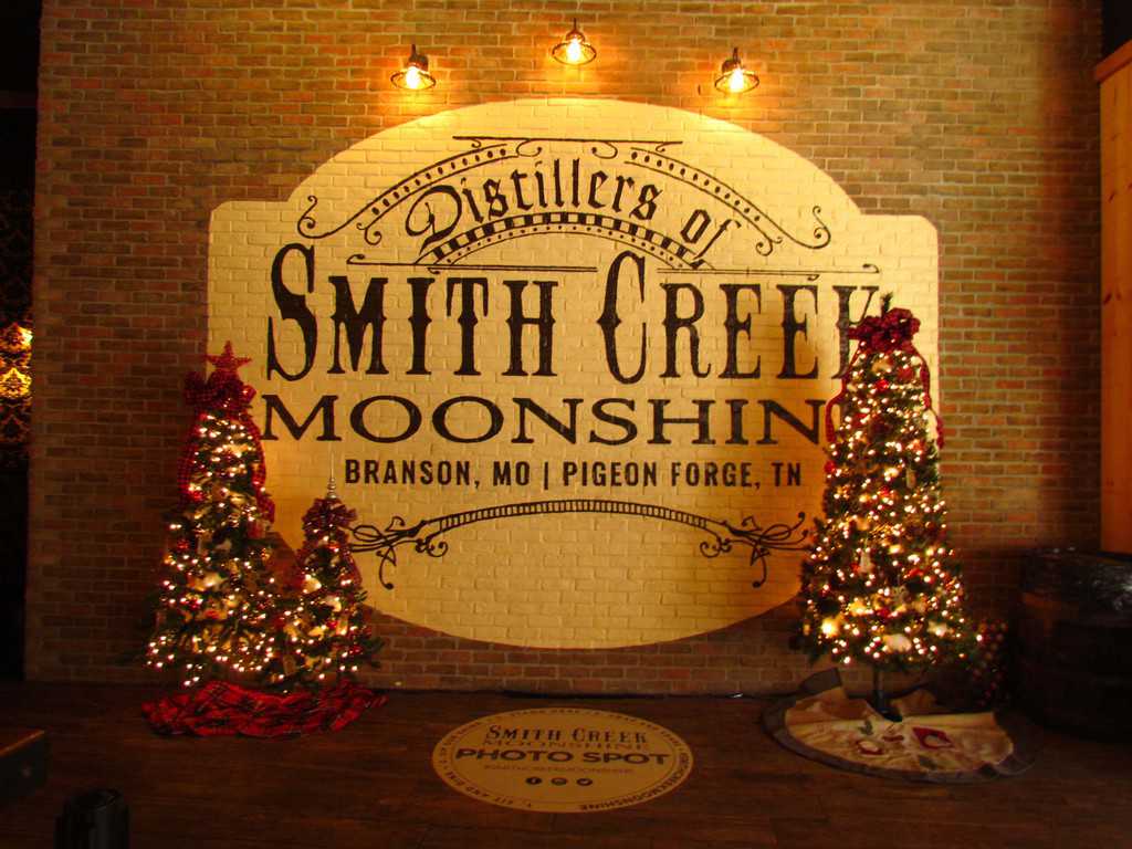 Smith Creek Moonshine-Branson Missouri-Branson Landing-moonshine-spirits-samples-Ozarks