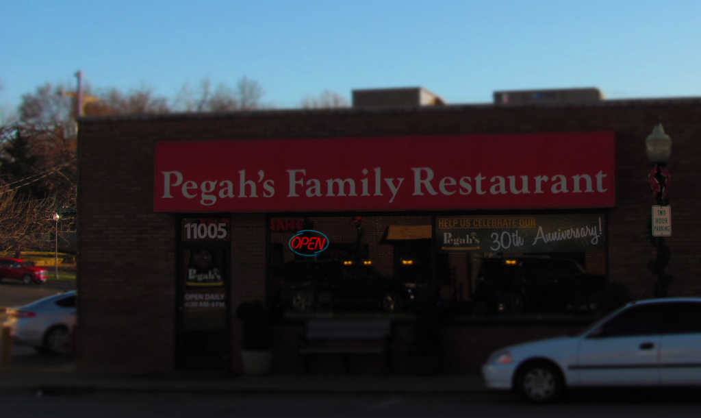 Pegah's family Restaurant-restaurant-diner-cafe=-breakfast-lunch-dinner