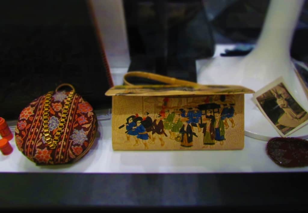 A wide variety of purses, handbags, and clutches can be found in this unique museum.