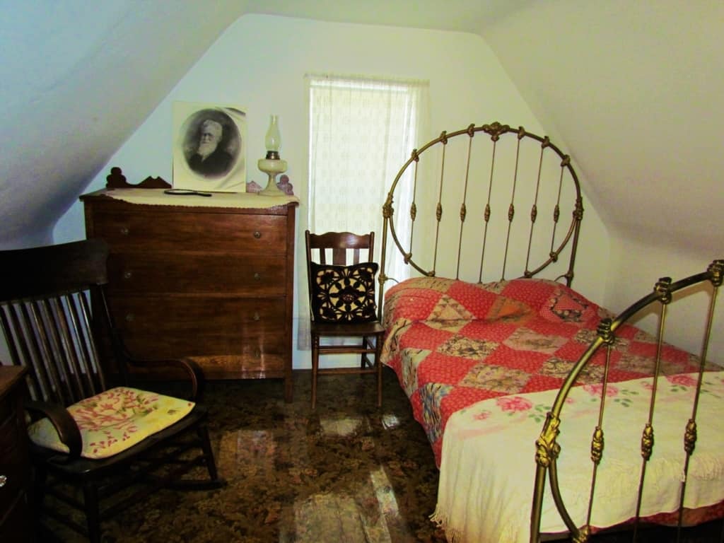 One of the twelve rooms in the home that S.P. Dinsmoor constructed in Lucas, Kansas. 