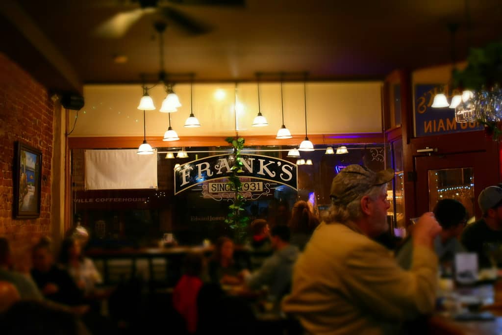 Frank's Italian Restaurant has been serving diners since 1931, in their intimate Parkville, Missouri location.