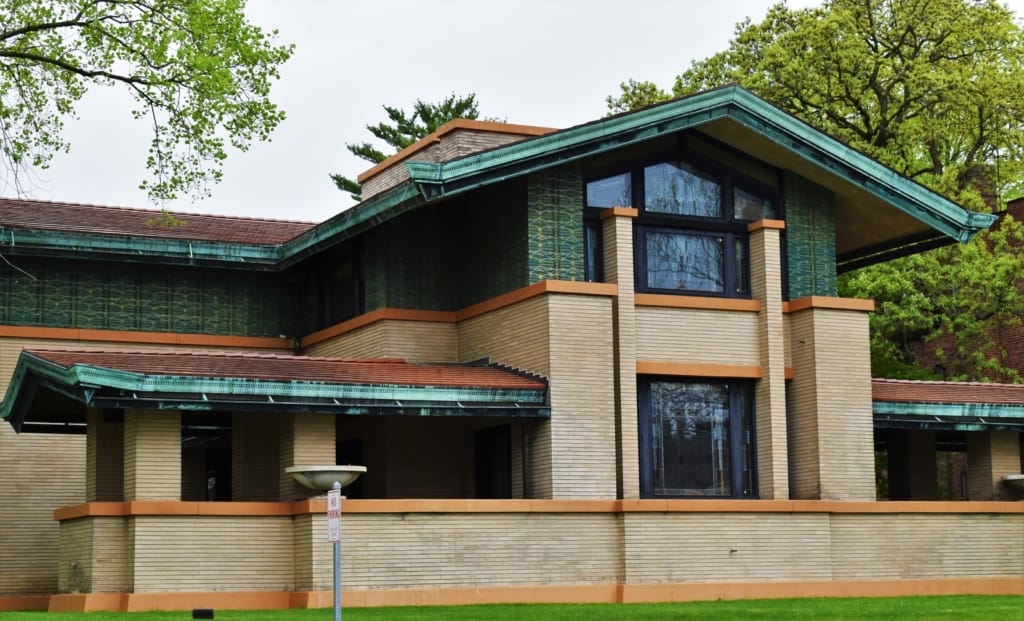 Springfield's Dana-Thomas House is a familiar landmark just off Route 66 in Springfield, Illinois. 