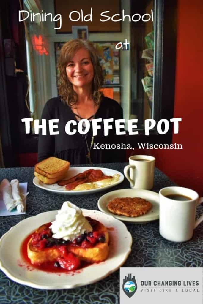 Dining Old School-The Coffee Pot-restaurant-breakfast-Kenosha, Wisconsin-dining-travel blogger