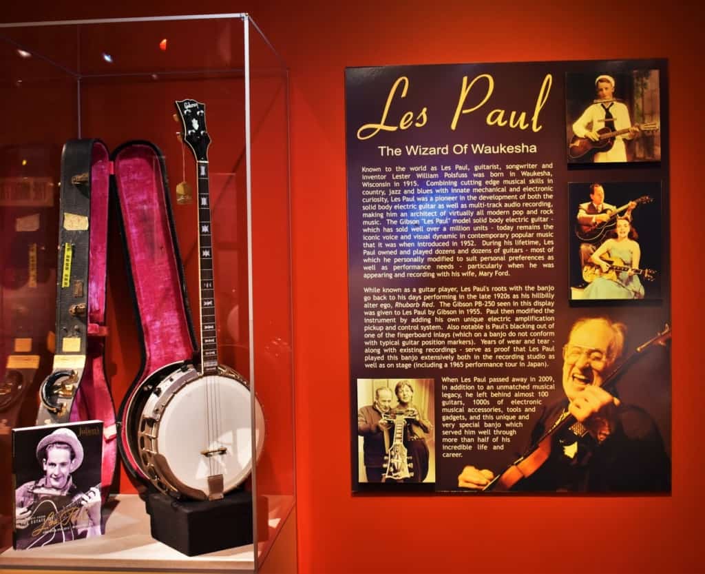 Many people do not realize that Les Paul was picking and grinning in a duo back in the 1920's. 