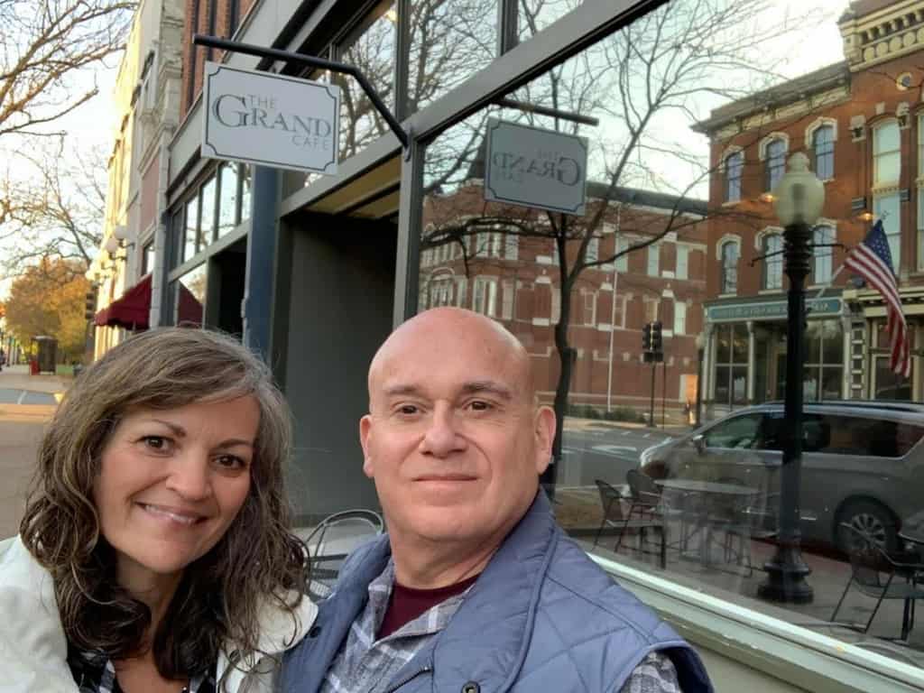 The authors pose for a selfie outside of The Grand Cafe in Jefferson City, Missouri. 