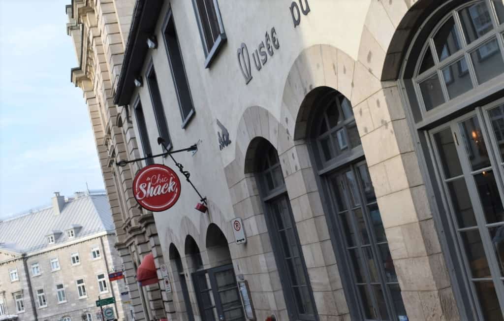Le Chic Shack is conveniently located in the heart of the historic district of Old Quebec City. 