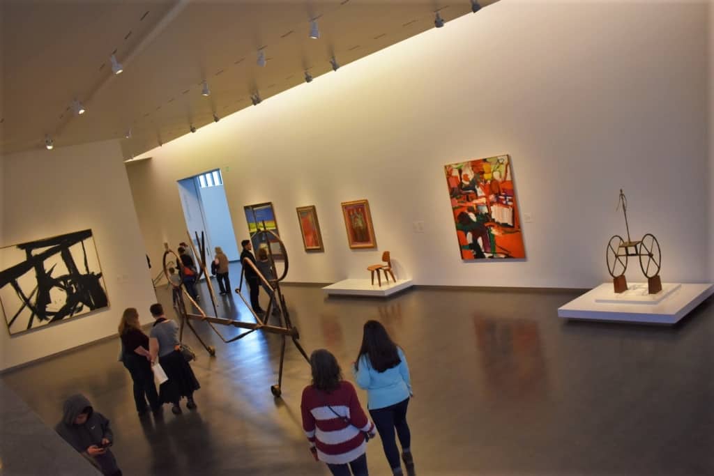 There are plenty of galleries to explore at the nelson-Atkins Museum of Art in Kansas city. 