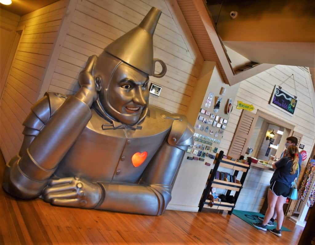 A visit to the Oz Museum can include some time in the gift shop.