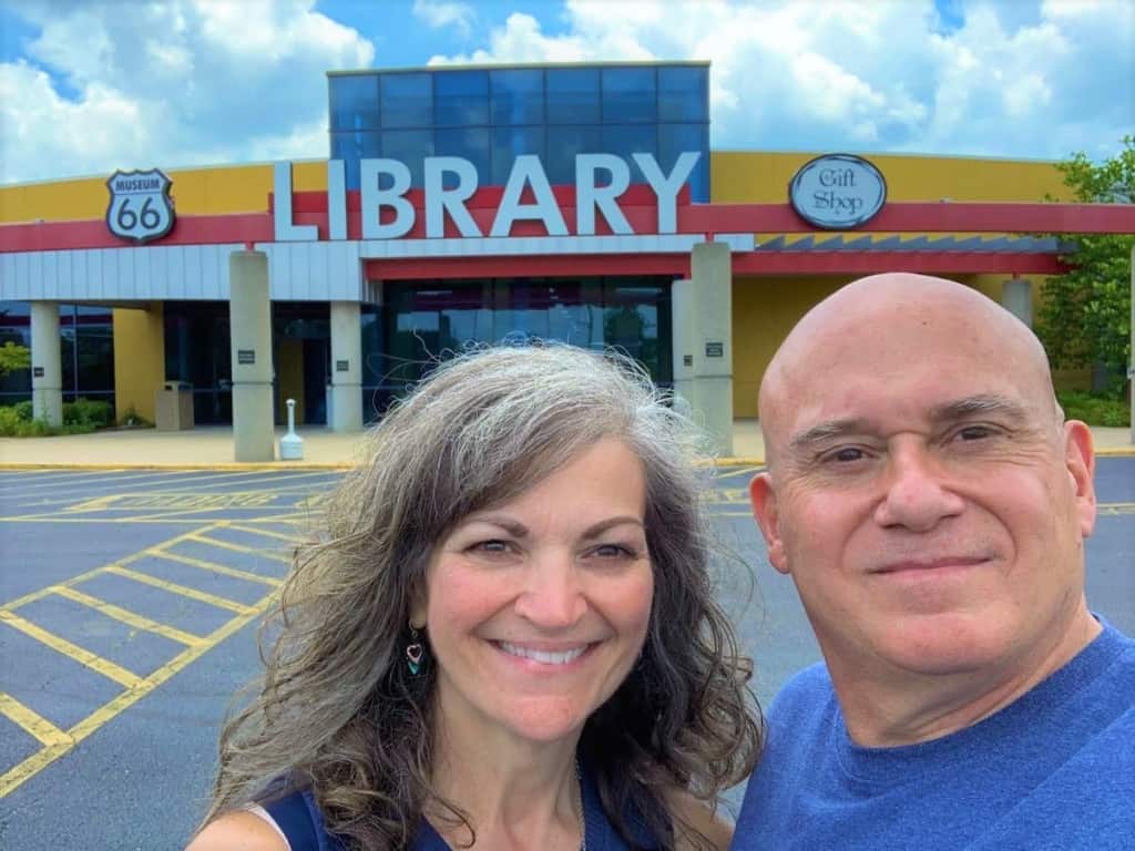 ZThe authors pose for a selfie in front of the Route 66 Museum in Lebanon, Missouri. 