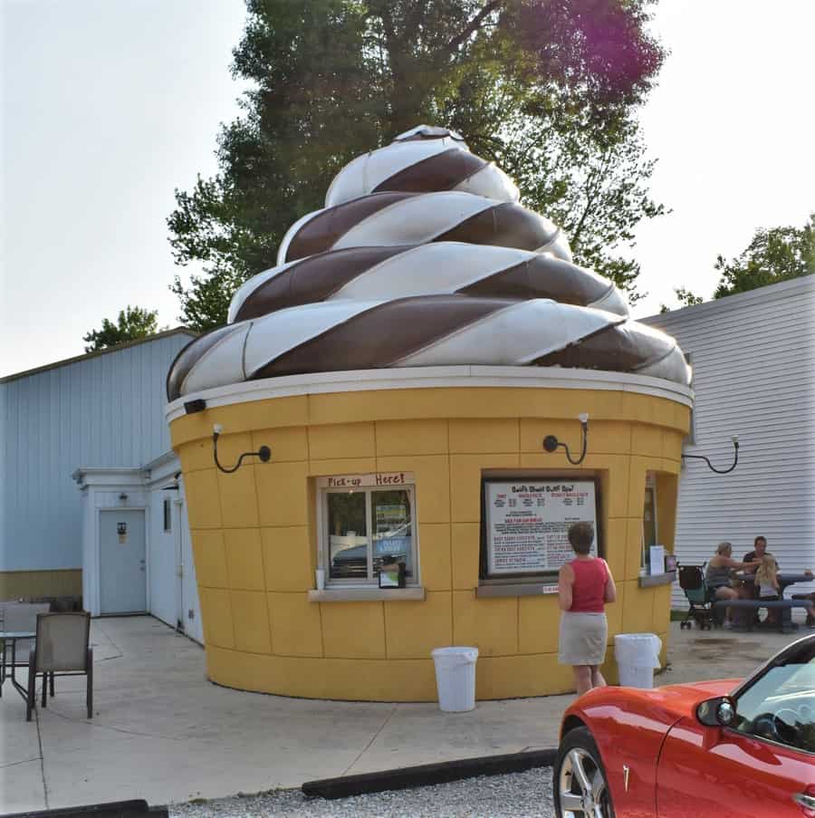 A stop for ice cream is a must when visiting Clear Lake. 