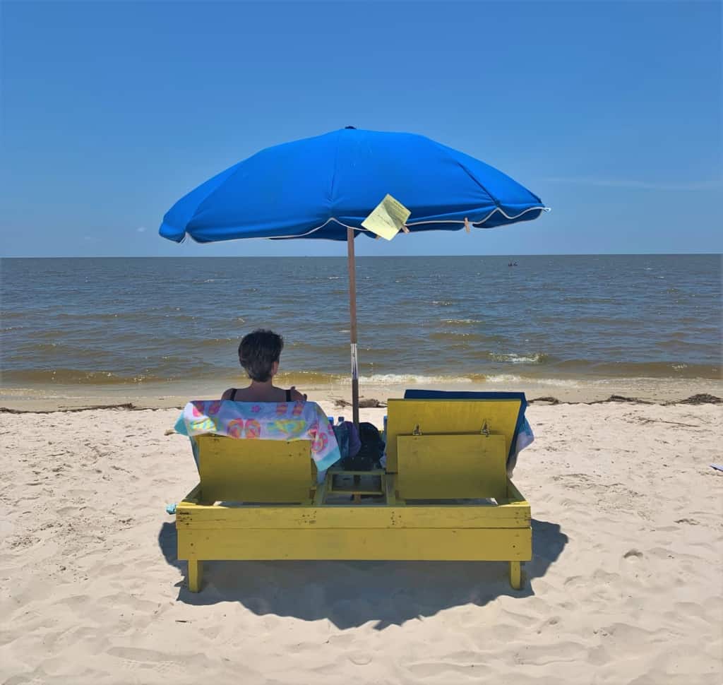 It's easy to relax when you can enjoy the Gulf Coast vibes from a shady spot on the beach. 