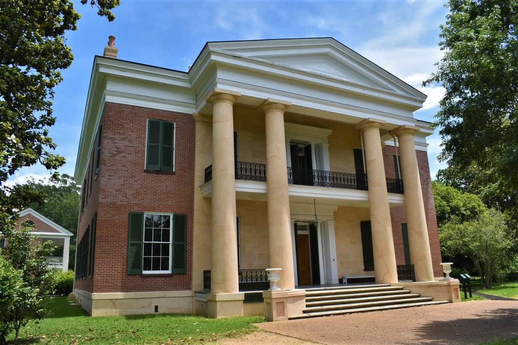 The sight of Melrose Plantation is amazing to see up close.