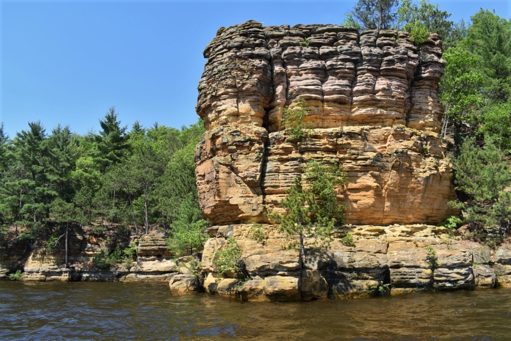 Traveling on the Dells Boat Tour offers views of some of the unique landscape features found in southern Wisconsin. 