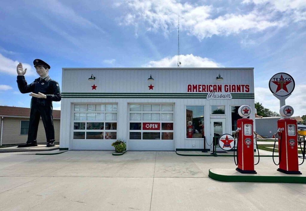 The American Giants Museum tells the story of the oversized Route 66 icons.