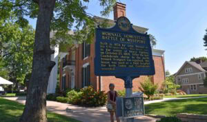 The John Wornall House is one of the early homes in Kansas City.